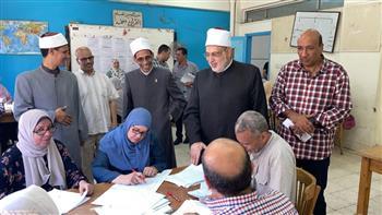 وكيل الأزهر لمصححي الامتحانات: هؤلاء أبناؤنا فلا تضيعوا مجهودهم