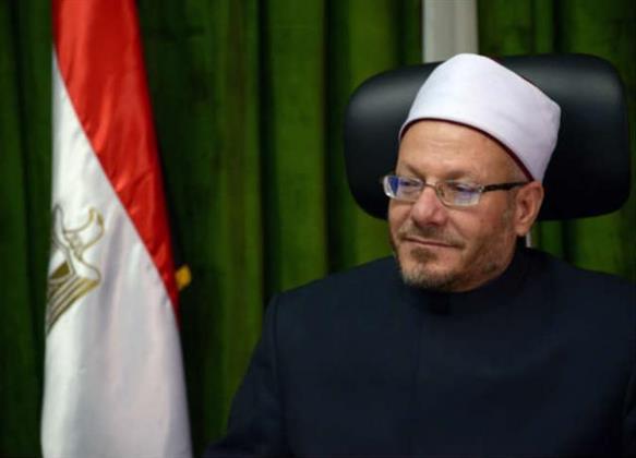 مفتي الجمهورية يهنئ رئيس "النيابة الإدارية" بمنصبه الجديد ويثمن دور الهيئة في مكافحة الفساد