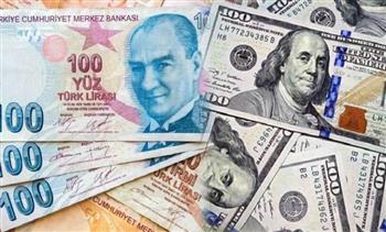   انهيار الليرة التركية خلال تعاملات اليوم الثلاثاء أمام الدولار