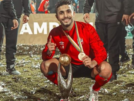 بعد إنتقالة.. تعرف على بطولات "أيمن أشرف" ومشواره مع النادي الأهلي