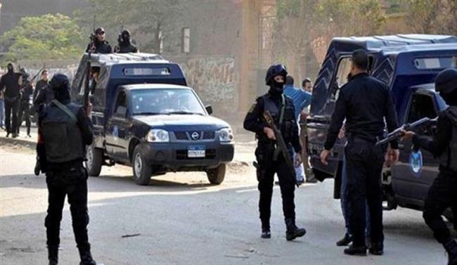 حملة أمنية بدمياط لضبط الخارجين على القانون