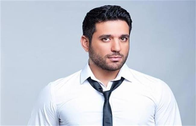 "فادي".. حسن الرداد يشارك جمهوره بصورة جديدة