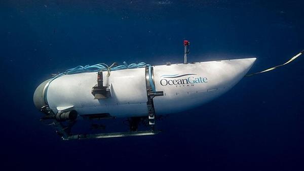 أستاذ جامعي يوضح السبب وراء انفجار غواصة «تيتان» ومصرع ركابها