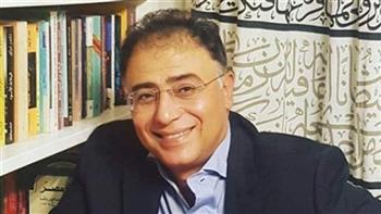   الروائي أشرف العشماوي يشارك في معرض مكتبة الإسكندرية الدولي للكتاب