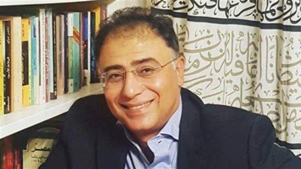 الروائي أشرف العشماوي يشارك في معرض مكتبة الإسكندرية الدولي للكتاب