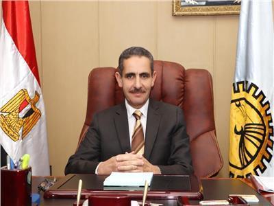 محافظ الغربية: توريد 172 ألفًا و460 طنًا من الأقماح لمواقع التخزين بالمحافظة حتى الآن