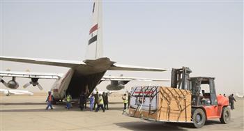   مصر ترسل شحنات إنسانية مقدمة من جامعة الدول العربية للشعب السوداني