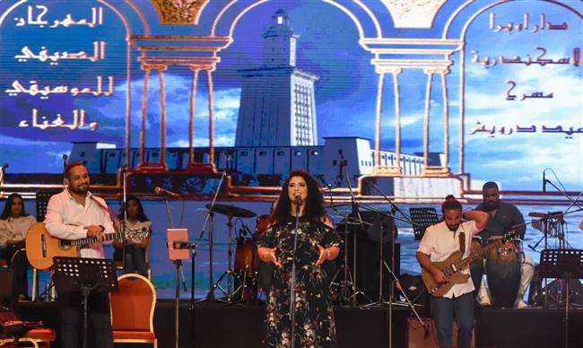 نسمة محجوب تتألق في ختام فعاليات المهرجان الصيفي بالإسكندرية