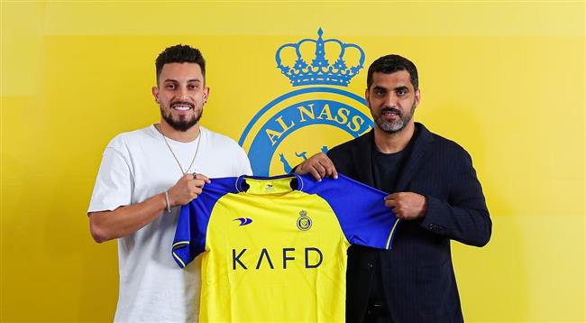 النصر السعودي يضم البرازيلي أليكس تيليس لصفوفه