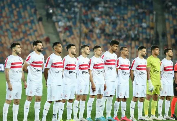 توافد بعثة الزمالك في مطار القاهرة للمشاركة في البطولة العربية