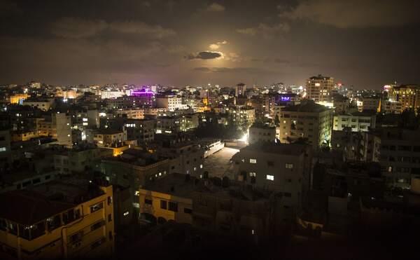الكهرباء تكشف تفاصيل البيان المثير للجدل حول انقطاع التيار