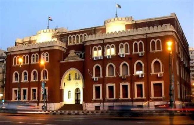 شاهد| طالبة بحقوق الإسكندرية تروي تفاصيل أزمة الرسوب بالكلية