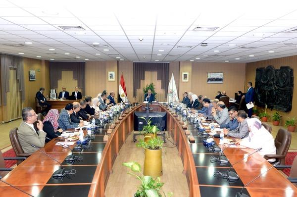 مجلس جامعة المنصورة يعلن الفائزين بجوائز الجامعة لعام 2023 م 