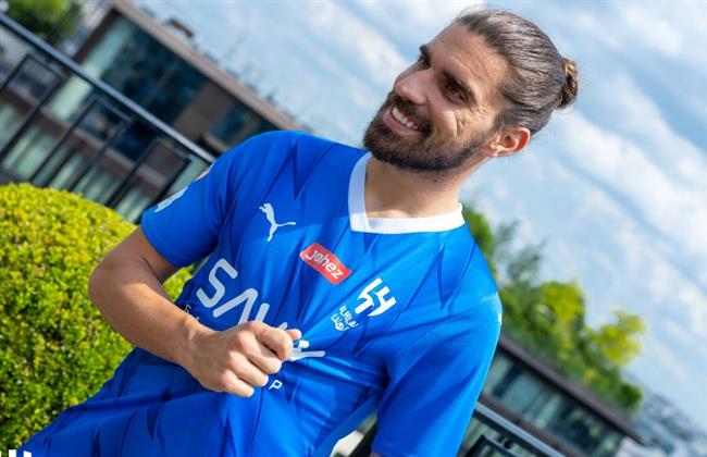 الهلال ينافس على قائمة أكثر 10 أندية إنفاقا في "الميركاتو"