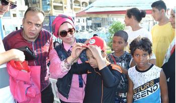 "مستقبل وطن" بالإسكندرية ينظم زيارة "لأطفال قادرون باختلاف" إلى شاطئ ذوي الهمم بالمندرة