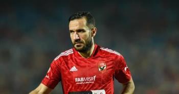 أبرزهم الهلال.. 4 أندية تتصارع لضم علي معلول