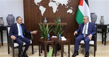   رئيس الوزراء محمد إشتية يستقبل السفير المصري لدى فلسطين