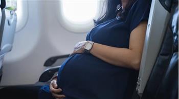   سفر الحامل بالطائرة فى الشهور المختلفة من الحمل.. هل هو آمن؟