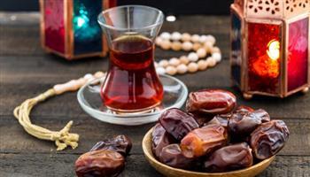 ما حكم من صام عاشوراء ثم أفطر؟