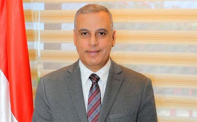 محافظ سوهاج يهنئ مدير الأمن بتجديد الثقة