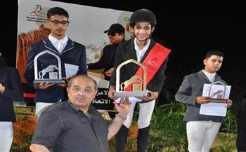 محمد عصر يفوز بالمركز الأول في بطولة الجمهورية للفروسية