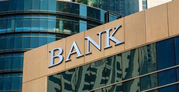 البنوك الخليجية ترفع أسعار الفائدة 25 نقطة أساس