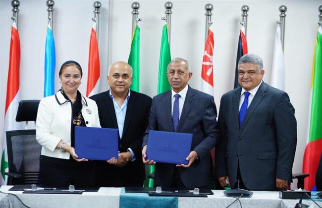 إتفاقية تعاون بين الأكاديمية العربية وقطاع طب الأسنان بوزارة الصحة