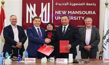 بروتوكول تعاون بين جامعتي المنصورة الجديدة وإيست لندن لمنح شهادات مزدوجة