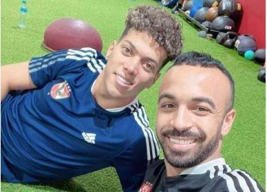 إمام عاشور يواصل برنامجه التأهيلي بصحبة أفشة