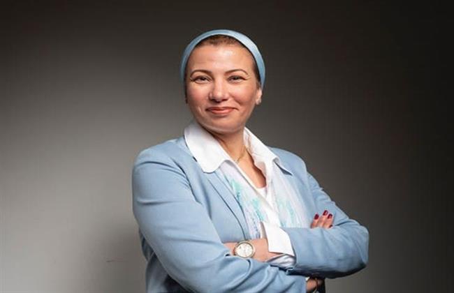 وزيرة البيئة تستعرض آخر مستجدات مساهمة وزارة البيئة في تنفيذ منظومة إدارة المخلفات الصلبة البلدية 