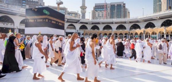 لماذا نجعل الكعبة المشرفة على جهة اليسار أثناء الطواف؟