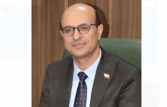 "صيدلة أسيوط" تواصل مسيرة الاعتماد