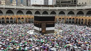 خادم الحرمين: 7600 خدمة طبية لـ ضيوف الرحمن خلال موسم الحج