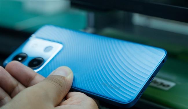"Infinix" تدشن مصنعا جديدا لإنتاج الهواتف الذكية في العبور