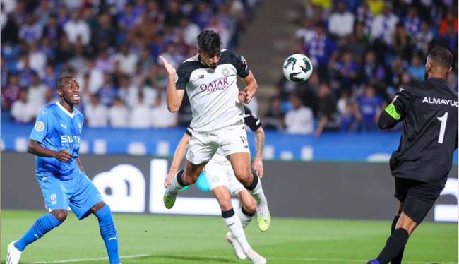 السد القطري يحقق انتصارا مثيرا على الهلال السعودي بالبطولة العربية