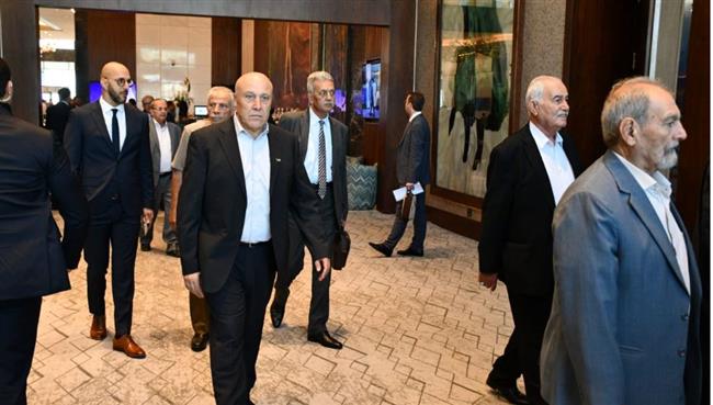 بدء التوافد على اجتماع أمناء الفصائل الفلسطينية بالعلمين الجديدة.. فيديو وصور