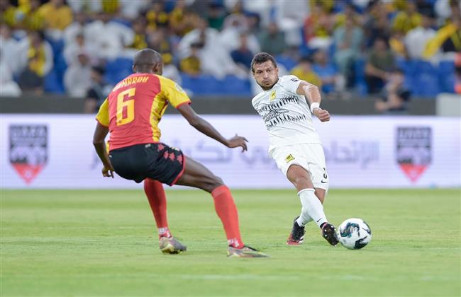 3 أندية تراقبه.. ما هو مصير طارق حامد مع اتحاد جدة عقب اقتراب فابينيو؟