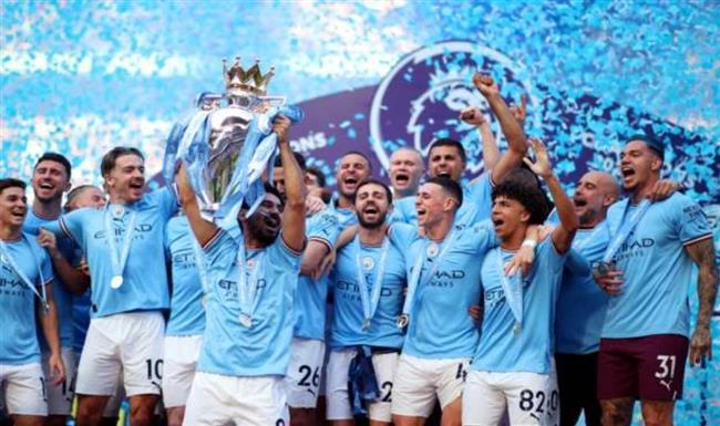 يوفنتوس يسعى لضم مدافع مانشستر سيتي