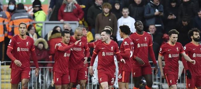 لاعب ليفربول يرد على العرض السعودي