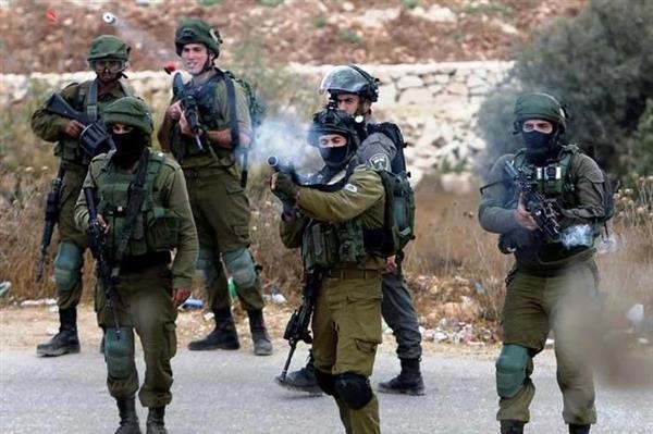 إصابة فلسطينيين برصاص الاحتلال الإسرائيلي شمال رام الله