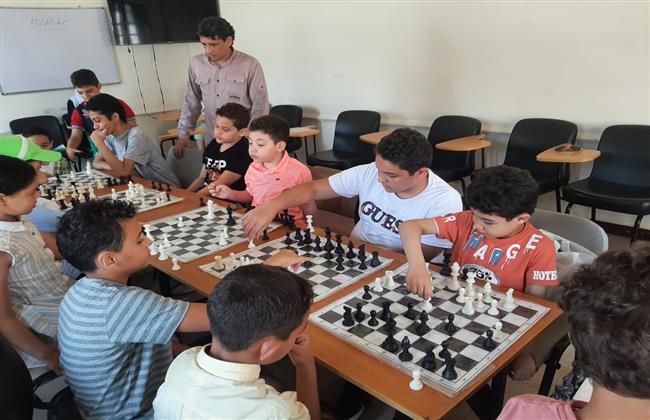 دورة لتعليم الشطرنج ضمن فعاليات النشاط الصيفي بمكتبة مصر العامة بدمنهور 