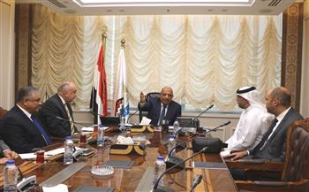   وزير قطاع الأعمال يبحث مع "العربية للاستثمار والإنماء الزراعي" فرص الاستثمار في توشكى