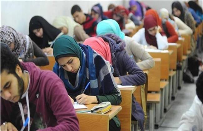 بعد غد.. طلاب الثانوية العامة بشعبتيها يؤدون امتحانات الجيولوجيا والتفاضل والتكامل وعلم النفس والاجتماع