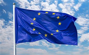   المفوضية الأوروبية ترحب باتفاق «البحرية الدولية» بشأن الحد من الانبعاثات الحرارية