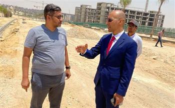   رئيس جهاز القاهرة الجديدة يواصل جولاته التفقدية لمتابعة أعمال المرافق والطرق الجارية بالمدينة