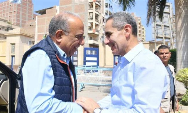 محافظ الغربية يستقبل وزير قطاع الأعمال بمصانع غزل المحلة