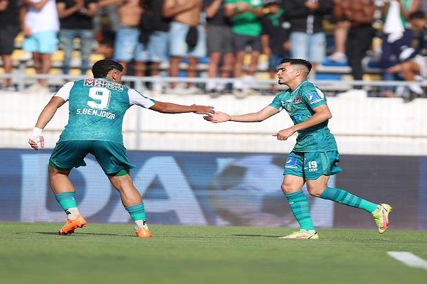 الرجاء يتأهل إلى نهائي كأس المغرب بفوز على الوداد بهدف نظيف