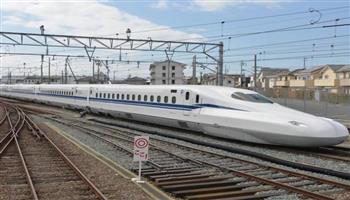   اليابان: توقف خدمات القطارات السريعة بسبب الأمطار