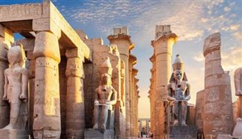   "Salon Privé" يبرز المقومات السياحية والأثرية بمصر