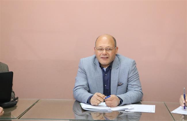 وسط فرحة غامرة.. طلاب جامعة سوهاج يهنئون النعماني بمنصبه الجديد